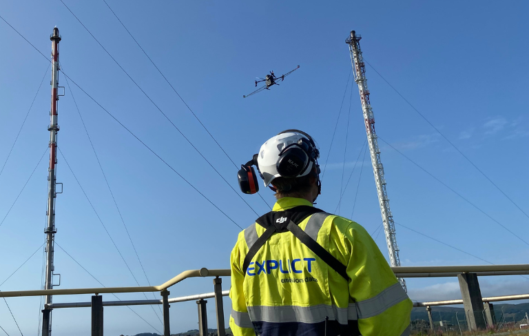 Drone conducting an OGMP 2.0 site survey for emissions measurement